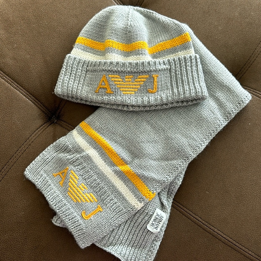 Armani Junior Set Size (8-10)